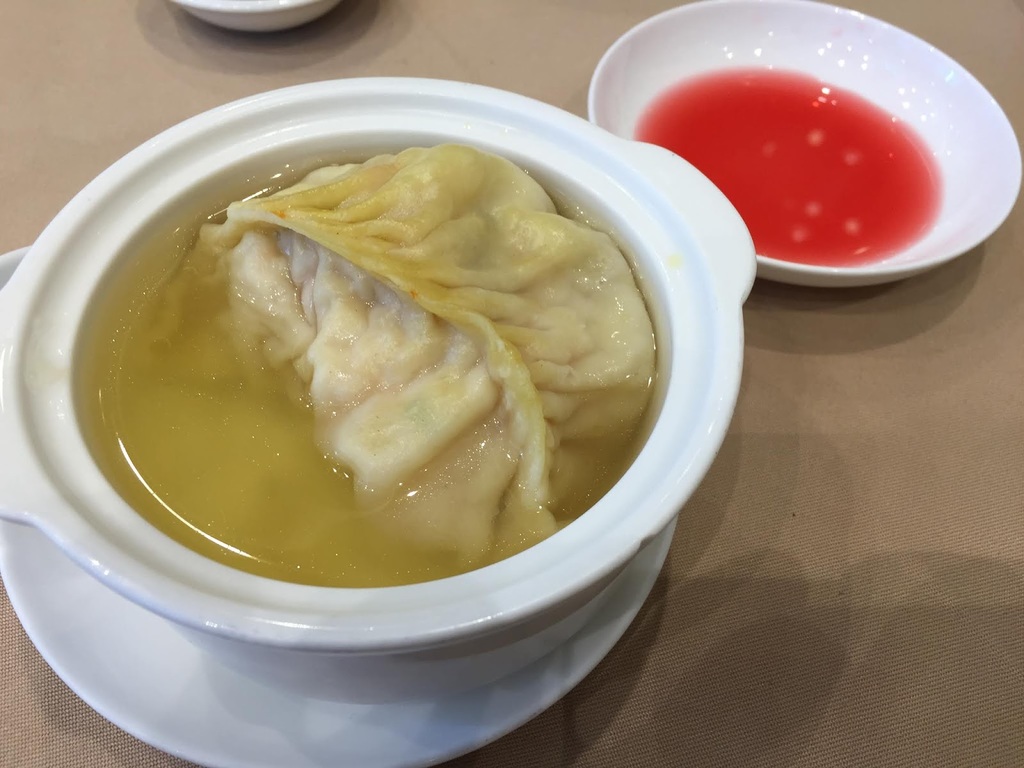 魚翅灌湯餃.JPG