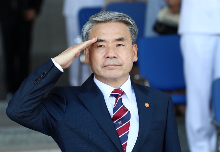 Defense Minister    Lee Jong-sup.jpg