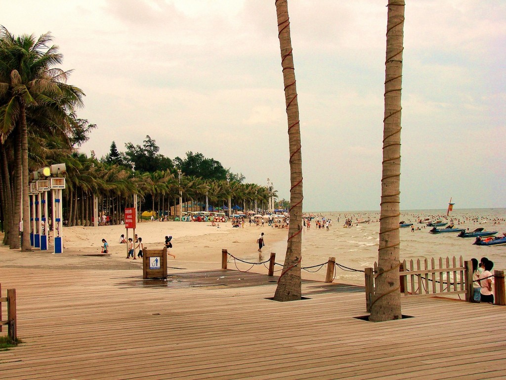 Beihai-Silver-Beach-2007-08-27.jpg