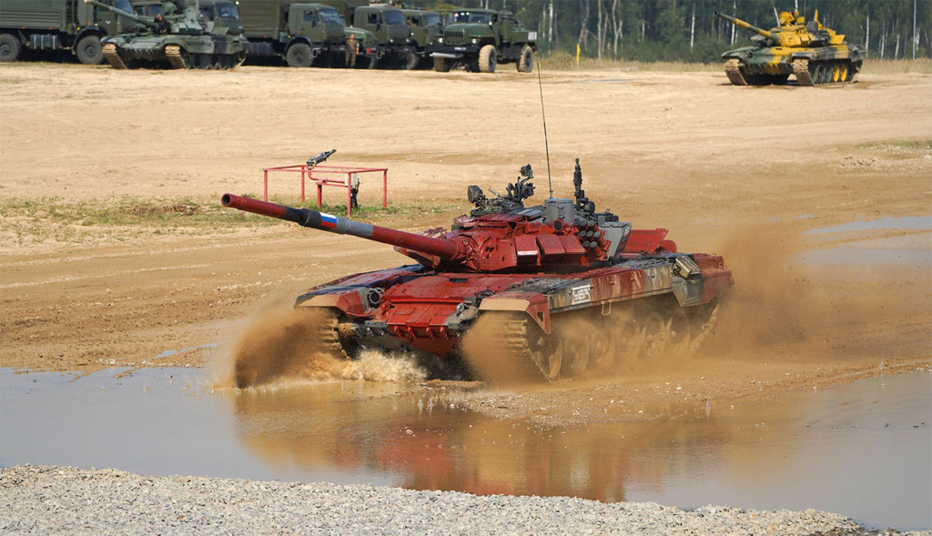 Russian military team's T-72B3 tank.jpg