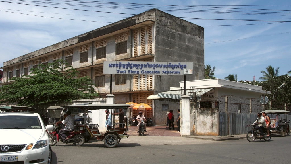 Tuol Sleng Genocide Museum  ... 002.jpg