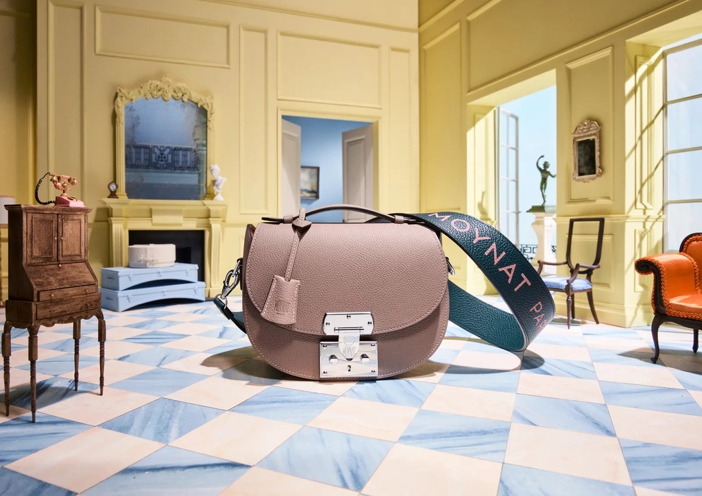 MOYNAT08.jpg