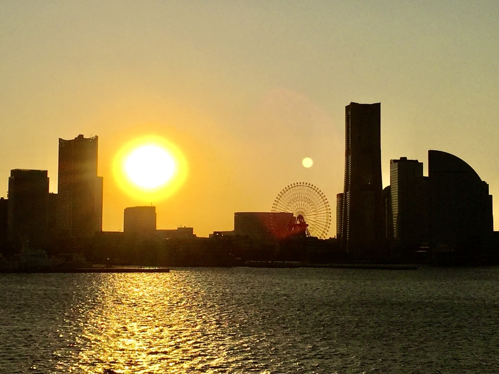 橫浜港夕景