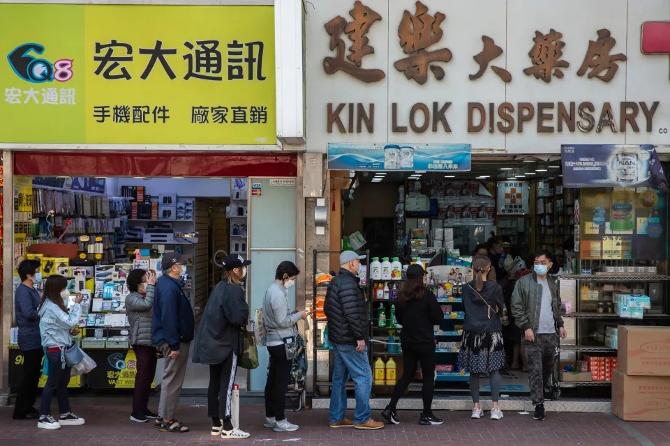 本港再現必理痛搶購潮 多間連鎖店缺貨 有商店每人限購五盒.jpg