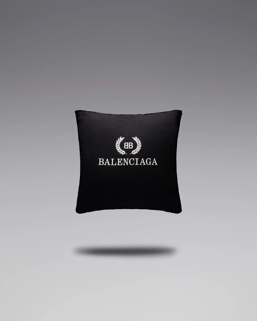 Balenciaga27.jpg