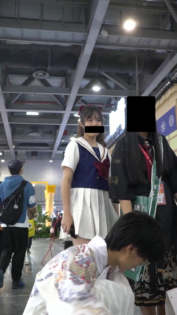 ❤️技术型大神专门尾随性感短裙美女CD极品女神超短清凉包臀裙自带长腿特效！屁股打颤 148.jpg.jpg