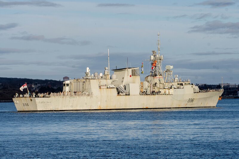 HMCS Montreal FFH336 ,  Canada.jpg