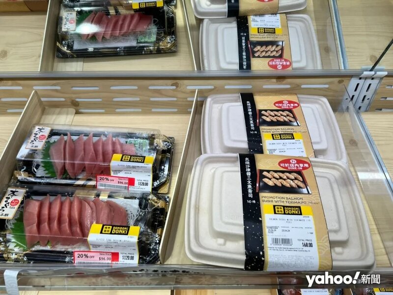 1  日式超市的紙盒裝壽司.jpg