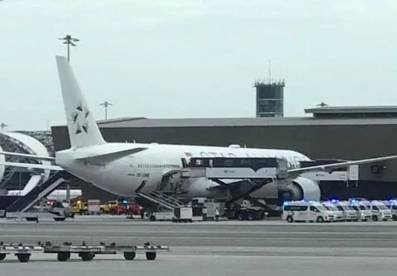 1 新加坡航空一架客機緊急迫降於泰國曼谷機場，釀成至少 1 死 30 傷。.jpg