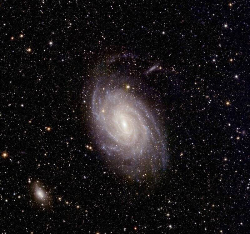 螺旋星系  NGC 6744.jpg