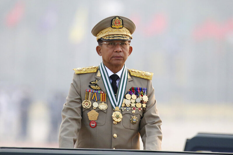 67歲 最高獨裁統治者  敏昂萊  （Min Aung Hlaing）.jpeg