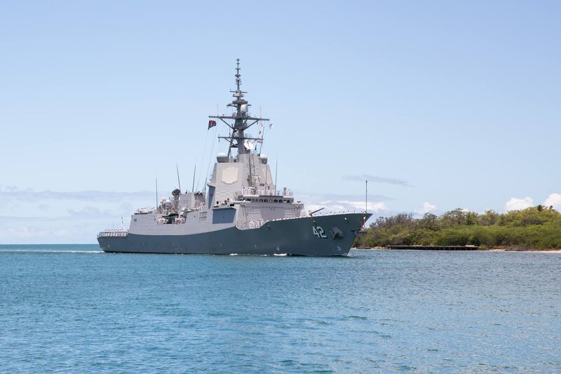 Royal Australian Navy  HMAS Sydney  (DDG 42).jpg