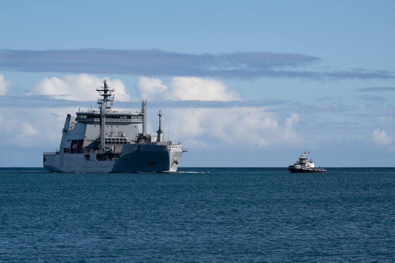 Royal New Zealand Navy   HMNZS Aotearoa  (A11).jpg