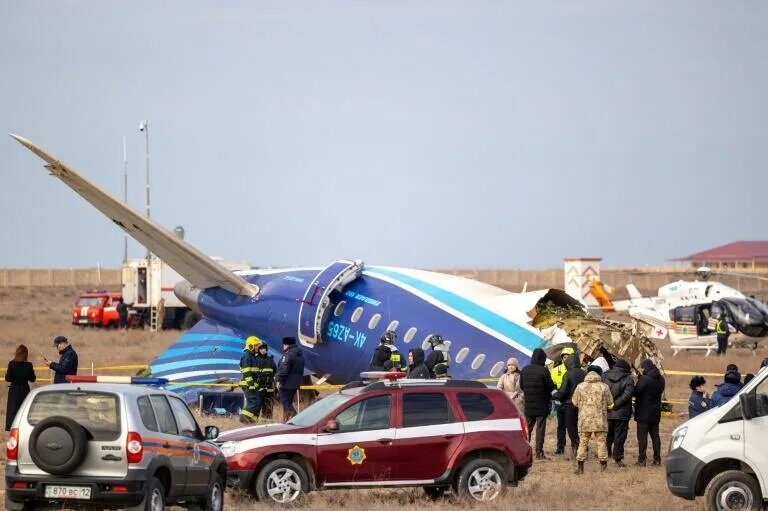 亞塞拜然客機疑遭俄飛彈擊落 克里姆林宮警告勿做假設.jpg