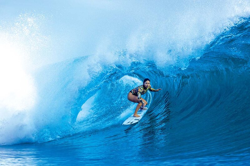 ShinoTeahupoo_s.jpg