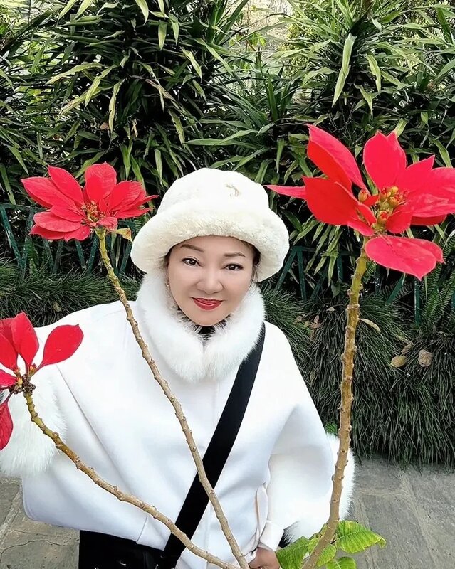 白冰冰（如圖）發聲明表示，沒有因為賴慧如婚禮上被安排的位置不好而不滿。.jpg