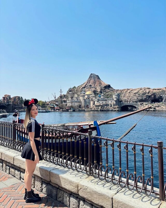 1 最近有位巴西女網紅為了觀看F1鈴鹿大獎賽獨自前往日本旅遊，被發現陳屍於成田機場附.jpg