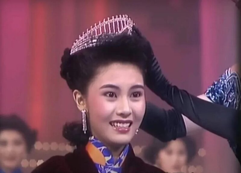 10a 第1位：李嘉欣.jpg