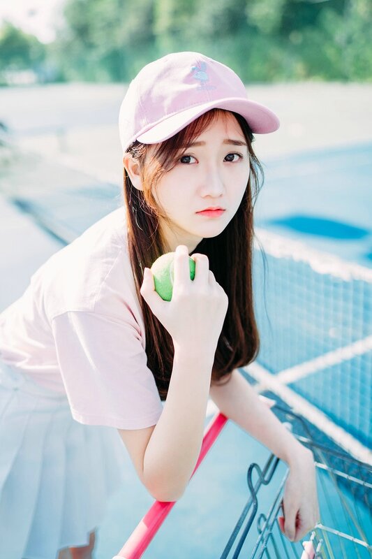 884673.jpg