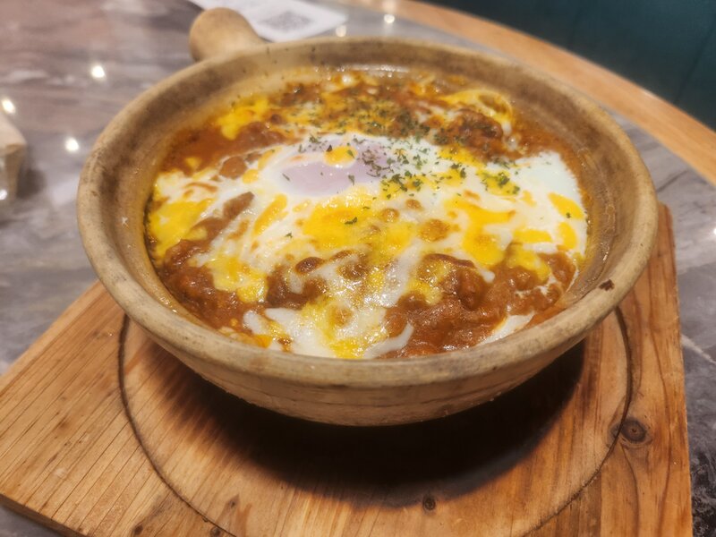 蘭王蛋芝士肉醬煲仔焗意粉.jpg