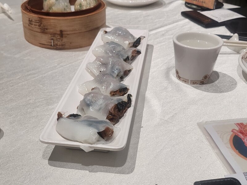 松露燒鵝腸粉.jpg