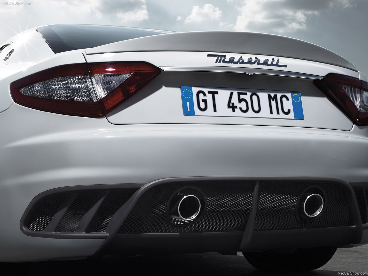 Maserati-GranTurismo_MC_Stradale_022.jpg